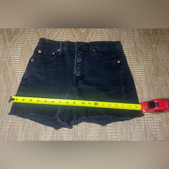 Gap Women's Black High Rise 4" Denim Shorts, Size 26 Regular - Picture 7 of 8